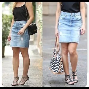 7 for all mankind light denim frayed knee length pencil skirt 29 6 8 M